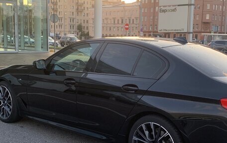 BMW 5 серия, 2018 год, 4 600 000 рублей, 2 фотография