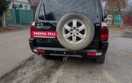 Mitsubishi Pajero III рестайлинг, 2006 год, 900 000 рублей, 3 фотография