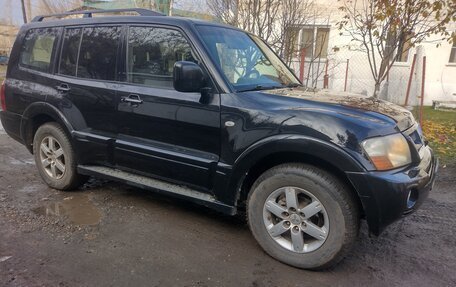 Mitsubishi Pajero III рестайлинг, 2006 год, 900 000 рублей, 8 фотография