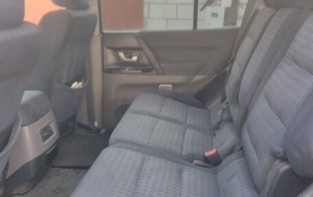 Mitsubishi Pajero III рестайлинг, 2006 год, 900 000 рублей, 17 фотография