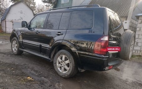 Mitsubishi Pajero III рестайлинг, 2006 год, 900 000 рублей, 13 фотография