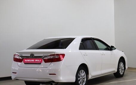Toyota Camry, 2013 год, 1 430 000 рублей, 5 фотография
