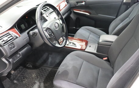 Toyota Camry, 2013 год, 1 430 000 рублей, 15 фотография