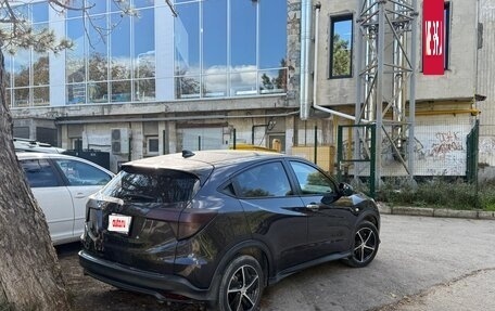 Honda Vezel, 2020 год, 2 200 000 рублей, 4 фотография
