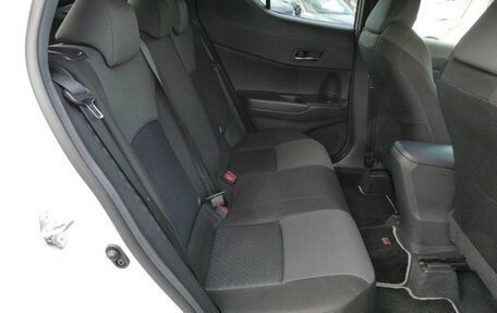 Toyota C-HR I рестайлинг, 2022 год, 1 580 777 рублей, 26 фотография