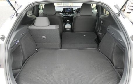 Toyota C-HR I рестайлинг, 2022 год, 1 580 777 рублей, 28 фотография