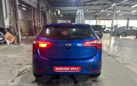 KIA Rio III рестайлинг, 2014 год, 800 000 рублей, 4 фотография