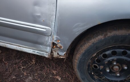 Hyundai Elantra III, 2004 год, 200 000 рублей, 18 фотография