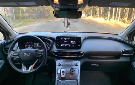 Hyundai Santa Fe IV, 2021 год, 2 790 000 рублей, 15 фотография