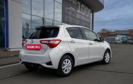 Toyota Vitz, 2019 год, 1 200 000 рублей, 5 фотография