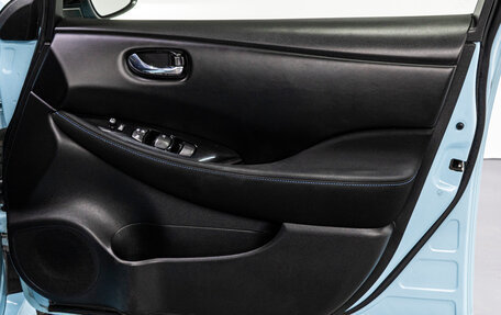 Nissan Leaf II, 2018 год, 1 240 000 рублей, 10 фотография