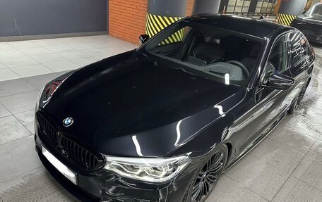 BMW 5 серия, 2019 год, 4 500 000 рублей, 2 фотография