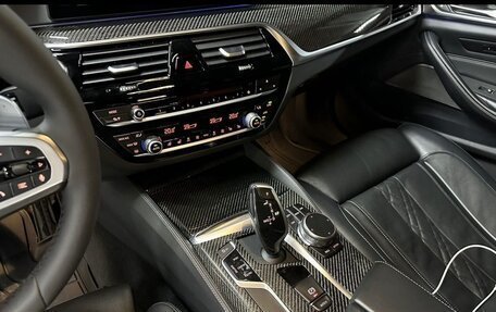 BMW 5 серия, 2019 год, 4 500 000 рублей, 11 фотография