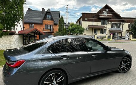 BMW 3 серия, 2020 год, 3 390 000 рублей, 13 фотография
