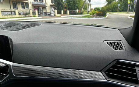 BMW 3 серия, 2020 год, 3 390 000 рублей, 32 фотография