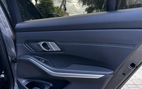 BMW 3 серия, 2020 год, 3 390 000 рублей, 27 фотография