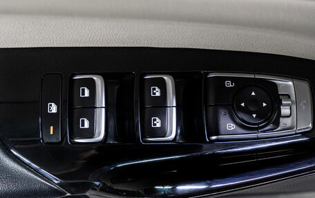 KIA K5, 2020 год, 2 303 000 рублей, 12 фотография