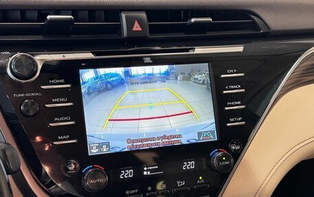 Toyota Camry, 2019 год, 2 333 000 рублей, 15 фотография