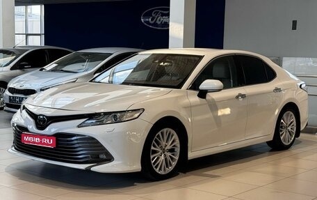 Toyota Camry, 2019 год, 2 333 000 рублей, 1 фотография