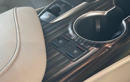 Toyota Camry, 2019 год, 2 333 000 рублей, 18 фотография