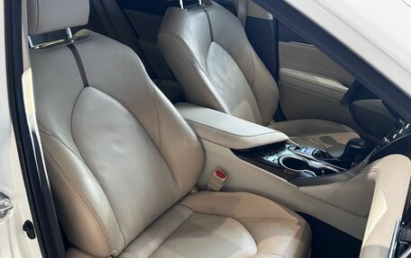 Toyota Camry, 2019 год, 2 333 000 рублей, 17 фотография