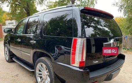 Cadillac Escalade III, 2007 год, 1 400 000 рублей, 5 фотография