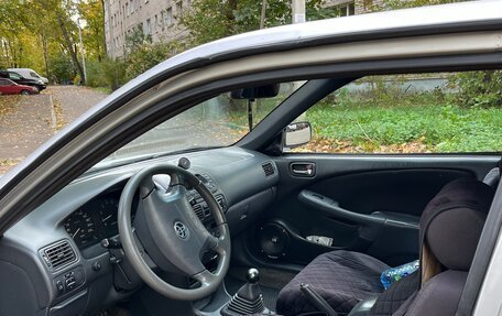 Toyota Corolla, 2001 год, 330 000 рублей, 6 фотография