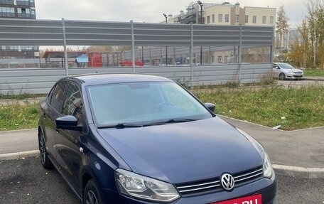 Volkswagen Polo VI (EU Market), 2013 год, 890 000 рублей, 1 фотография
