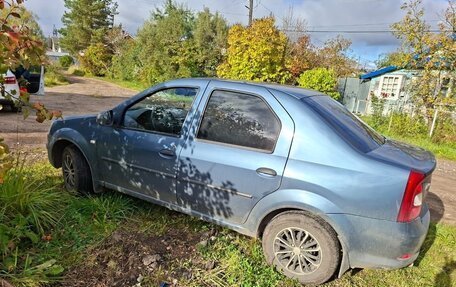 Renault Logan I, 2011 год, 450 000 рублей, 3 фотография