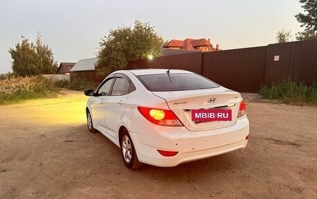 Hyundai Accent IV, 2011 год, 630 000 рублей, 4 фотография