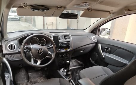 Renault Logan II, 2019 год, 600 000 рублей, 4 фотография