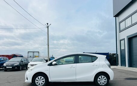 Toyota Aqua I, 2014 год, 909 000 рублей, 3 фотография