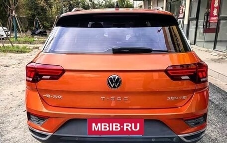 Volkswagen T-Roc I, 2021 год, 1 690 123 рублей, 5 фотография