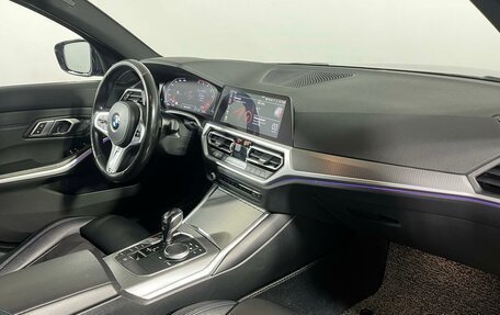 BMW 3 серия, 2019 год, 3 749 000 рублей, 15 фотография