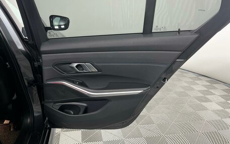 BMW 3 серия, 2019 год, 3 749 000 рублей, 26 фотография