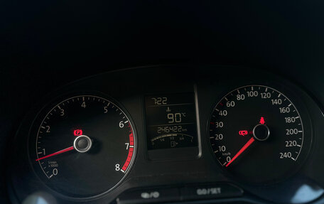 Volkswagen Polo VI (EU Market), 2017 год, 800 000 рублей, 21 фотография