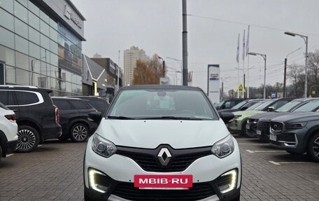 Renault Kaptur I рестайлинг, 2018 год, 1 559 000 рублей, 2 фотография