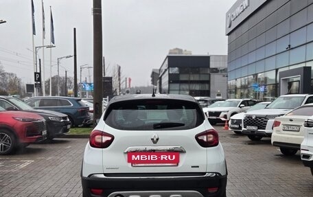 Renault Kaptur I рестайлинг, 2018 год, 1 559 000 рублей, 5 фотография