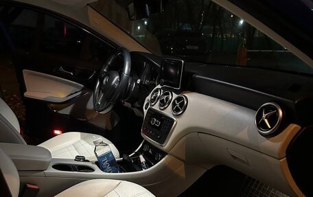 Mercedes-Benz A-Класс, 2014 год, 1 570 000 рублей, 16 фотография