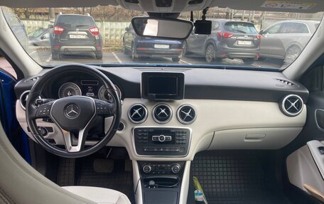 Mercedes-Benz A-Класс, 2014 год, 1 570 000 рублей, 27 фотография