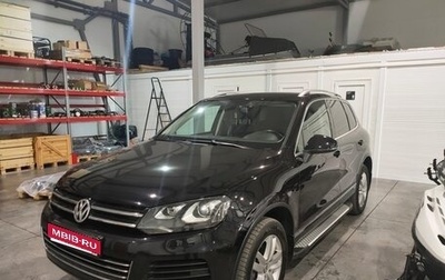 Volkswagen Touareg III, 2011 год, 2 200 000 рублей, 1 фотография