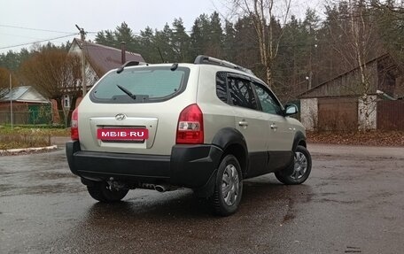 Hyundai Tucson III, 2004 год, 499 000 рублей, 8 фотография