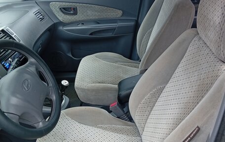 Hyundai Tucson III, 2004 год, 499 000 рублей, 20 фотография