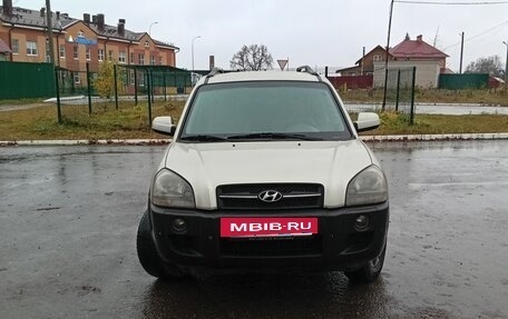 Hyundai Tucson III, 2004 год, 499 000 рублей, 18 фотография