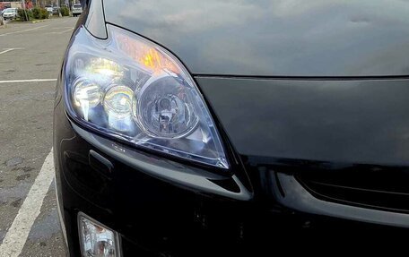 Toyota Prius, 2011 год, 990 000 рублей, 10 фотография