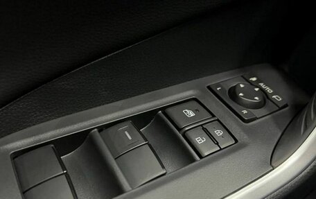 Toyota RAV4, 2025 год, 4 169 000 рублей, 20 фотография