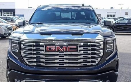 GMC Sierra, 2024 год, 7 500 000 рублей, 4 фотография