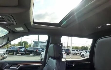 GMC Sierra, 2024 год, 7 500 000 рублей, 10 фотография