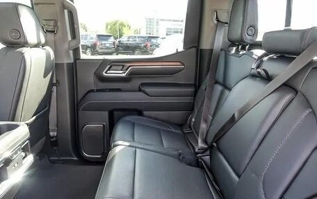 GMC Sierra, 2024 год, 7 500 000 рублей, 11 фотография