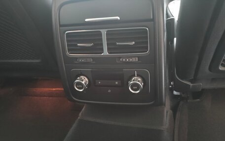 Volkswagen Touareg III, 2011 год, 2 200 000 рублей, 6 фотография